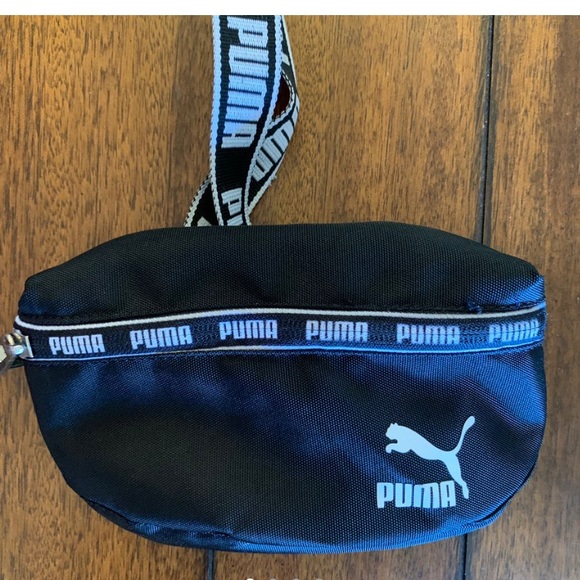 Puma Bags Black And White Puma Fanny Pack Poshmark